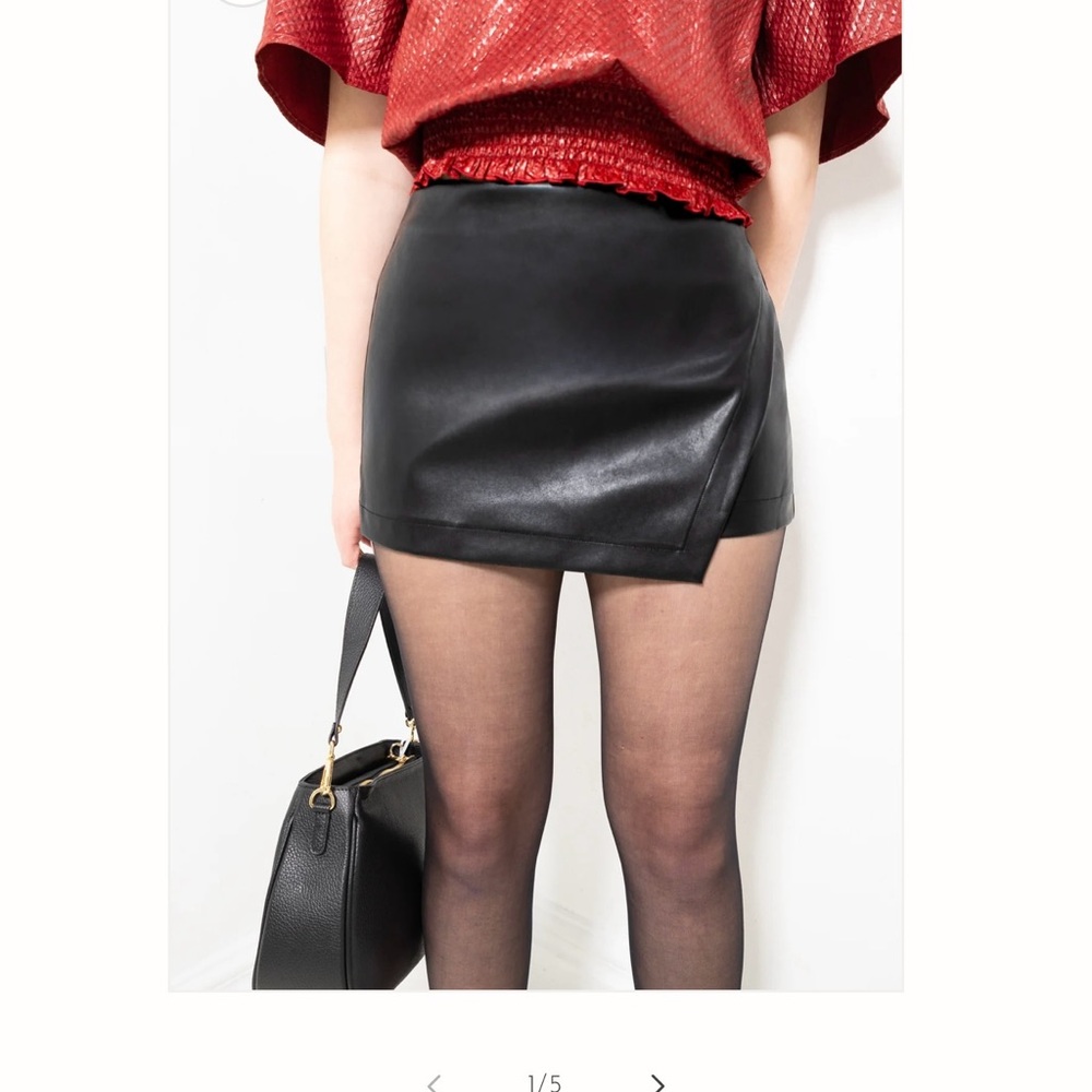 Black faux leather boutique skort